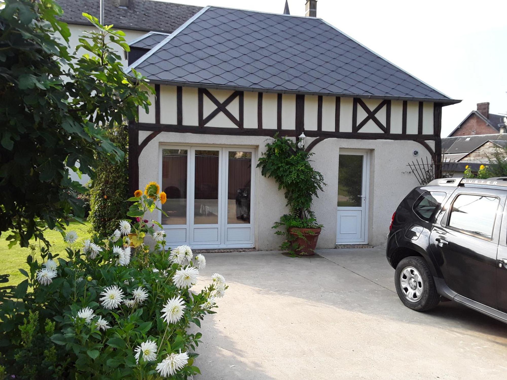 Maison Serquigny Zewnętrze zdjęcie